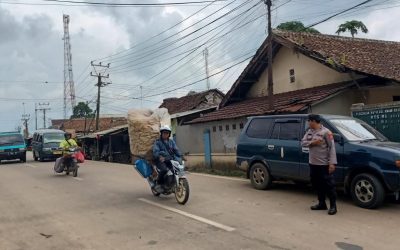 Polsek Bojong Polres Pandeglang Mewujudkan Pelayanan Optimal Melalui Kegiatan Strong Point