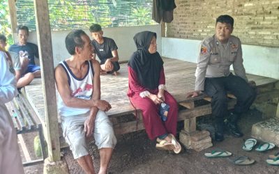 Polsek Bojong Polres Pandeglang Sambangi Warga Binaan Di Desa Cijakan