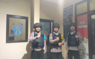 Antisipasi Gangguan kamtibmas Area Kantor, Anggota Polsek Lebakgedong Polres Lebak Lakukan Sispam Mako