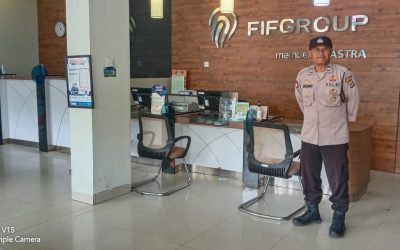 Personel Polsek Panongan Polresta Tangerang Aiptu Dhermawan; Laksanakan Sambang Kontrol Dan Pantau Objek Vital Kantor FIF Citra Raya