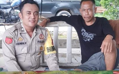 Anggota Polsek Banjarsari Polres Lebak Bripka Ridwan Hermansyah Melaksanakan Giat Sambang Ke Warga Desa Gunungsari Kecamatan Banjarsari Kabupaten Lebak