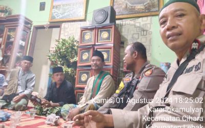 Personil Polsek Panggarangan Polres Lebak Giat Kunjungan dan Hadiri Tahlilan Ditempat Kediaman Alm. H. Jefri Di Kampung Cibobos