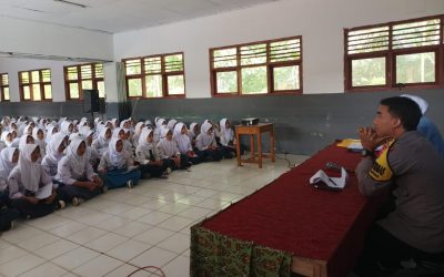 SMAN 1 Banjarsari Dihadiri Oleh Anggota Polsek Banjarsari Memberikan Penyuluhan Dan Sosialisasi