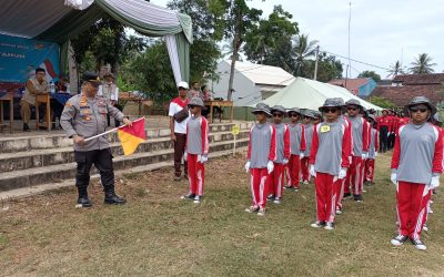 Polsek Banjarsari Polres Lebak turut mengikuti perlombaan grak jalan memperingati HUT RI Ke 79