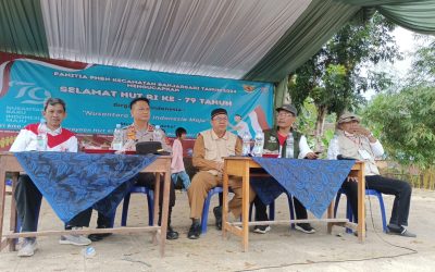 Kapolsek Banjarsari Polres Lebak Turut Membuka Perlombaan Gerak Jalan Tingkat SD/MI Memperingati HUT RI Ke 79 Kecamatan Banjarsari