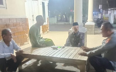 Mencegah Kejahatan Di Malam Hari Polsek Pedes Himbau Warga