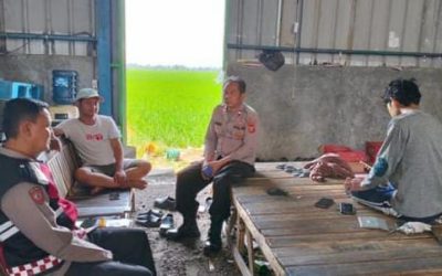 Bhabinkamtibmas melalui Giat Sambang, Sapa Masyarakat Kampung Rancasepat