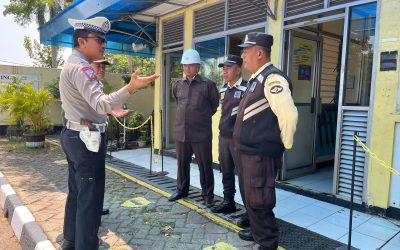 Sambut Hari Lantas ke-69, Satlantas Polres Karawang Edukasi Kamseltibcarlantas Di PT. Asahi Mas