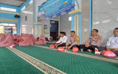 Bhabinkamtibmas Beserta Para Tokoh Desa Sirnabaya, Hadiri Peringatan Maulid Nabi 1446 H