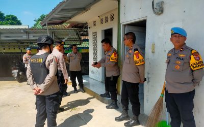 Wakapolres Pandeglang Polda Banten Cek Keamanan Gudang Logistik KPU