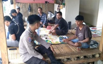 Kumpul Bareng Warga, Bhabinkamtibmas Polsek Malingping Polres Lebak Sampaikan Pesan Kamtibmas