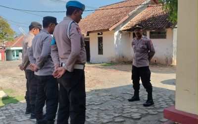 Kapolsek Gunungkencana Polres Lebak Pimpin Apel Konsolidasi Pam OMP 2024 Di Mako Polsek Gunungkencana