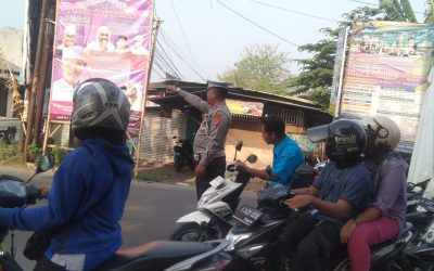 Kanit Lantas Polsek Pasar Kemis Polresta Tangerang Gatur Lalin Pagi Antisipasi Kepadatan Lalu Lintas