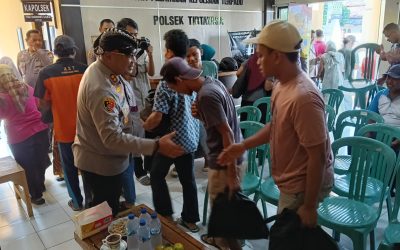 Ngariung Iman Ngariung Aman Kapolres Serang Polda Banten Silaturahmi Bersama Warga Desa Tipar Tirtayasa