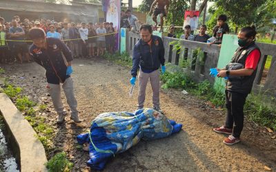 Polisi Polsek Cikupa Polresta Tangerang Bergerak Cepat Datangi TKP Penemuan Mayat Di Cikupa 