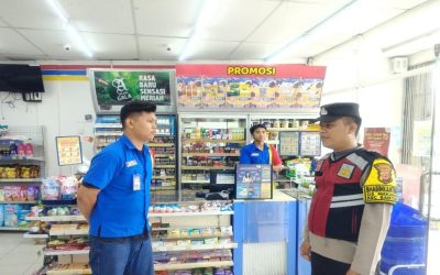 Giat Patroli Perekat Supermarket Indomaret Gempol Guna Antisipasi Kejahatan