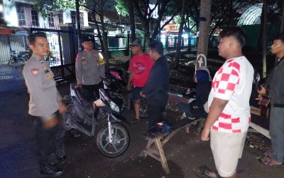 Bhabinkamtibmas Polsek cilegon Polres Cilegon Sambang Dialogis Kepada Komunitas Motor