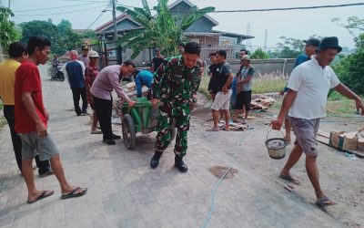 Bhabinkamtibmas Polsek puloampel Jalin Hubungan Silahturahmi