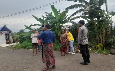 Personil Polsek Cibeber Ajak Warga Masyarakat Menciptakan Situasi Lingkungan yang Aman dan Damai