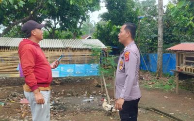 Berikan Rasa Aman Personel Polsek Mancak Berikan Himbauan Kamtibmas 