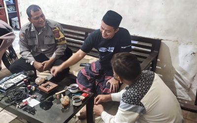 Bhabinkamtibmas Polsek Ciwandan Cegah Dan Antisipasi Gangguan Kamtibmas Dengan Sambang Malam