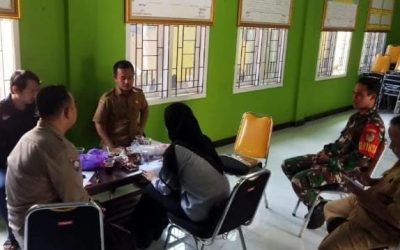 Bhabinkamtibmas Polsek Puloampel Datangi warga Dalam Sambang Dialogis