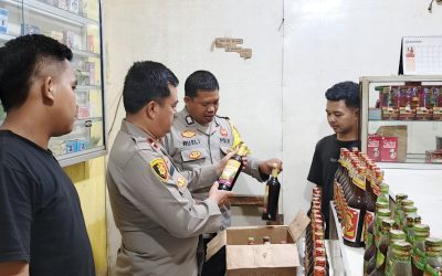 Cipta Kondisi Peredaran Miras Dan Obat Terlarang Polsek Anyar Lakukan Operasi