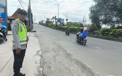 Polsek Cilegon Polres Cilegon Strong point lalulintas bentuk pelayanan masyarakat