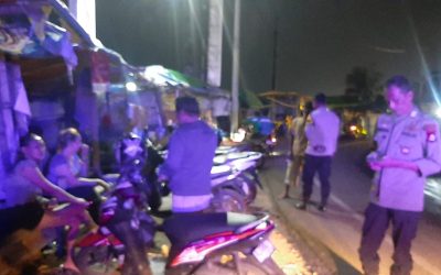 Cek kerumunan warga sepanjang jalan merak pelabuhan !!! Polsek Pulomerak Lakukan KRYD