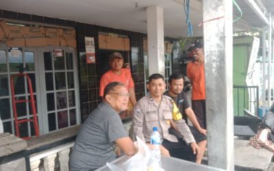 Personil Polsek Ciwandan Patroli Dialogis Wujudkan Suasana Yang Nyaman Lingkungan Binaan