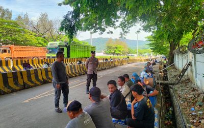 Personel Samapta Kskp Merak Polres Cilegon Polda Banten Laksanakan Patroli Dialogis