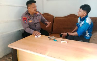 Bhabinkamtibmas Polsek Anyar Sambang Dalam Jalin Tali Silaturahmi