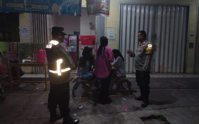 Bhabinkamtibmas Polsek Bojonegara Polres Cilegon Ajak Warga Masyarakat Menciptakan Situasi Lingkungan Yang Aman Dan Damai