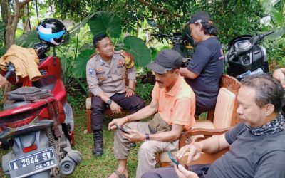 Bhabin Polsek Pulomerak Polres Cilegon Sambangi Warganya