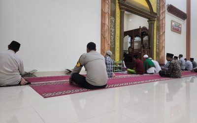 Bhabinkamtibmas Polsek Bojonegara Laksanakan Sholat Subuh Keliling, Tingkatkan Iman Dan Taqwa