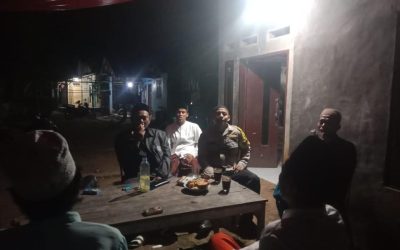 Bhabinkamtibmas Polsek Cinangka Polres Cilegon Laksanakan Giat Patroli Malam Demi Stabilitas Keamanan