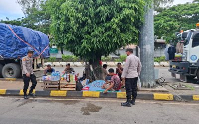 Personel Samapta Kskp Merak Polres Cilegon Polda Banten Laksanakan Patroli Dialogis