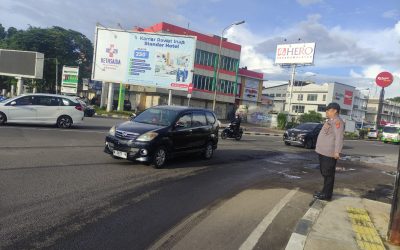 Gatur pagi,Personel Polsek Cibeber Polres Cilegon Polda Banten Berikan Pelayanan Kepada Masyarakat