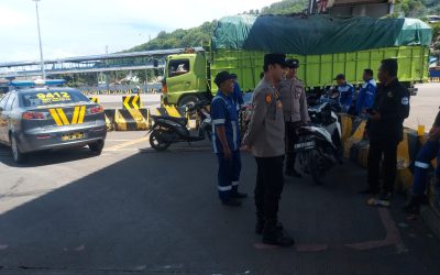 Personel Samapta Kskp Merak Polres Cilegon Polda Banten Laksanakan Patroli Dialogis