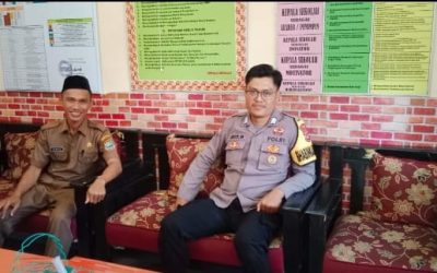 Personil Bhabinkamtibmas Polsek Purwakarta Jalin Silahturami, Guru SD Kenanga Monitoring Wilayah