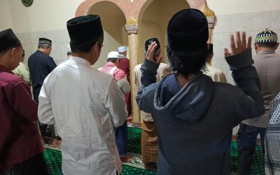 Anggota Polsek Baros Polresta Serang Kota Laksanakan Sholat Shubuh Keliling Berjamaah