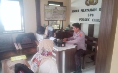 Personil SPKT Polsek Curug Polresta Serkot Berikan Pelayanan Terbaik Kepada Warga