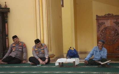 Keistimewaan Dalam Bulan Ramadhan Kapolresta Serkot Kombes Pol. Yudha Satria, S.H., S.I.K., M.H. Mengikuti Kegiatan Pembinaan Rohani Dan Penguatan Mental 